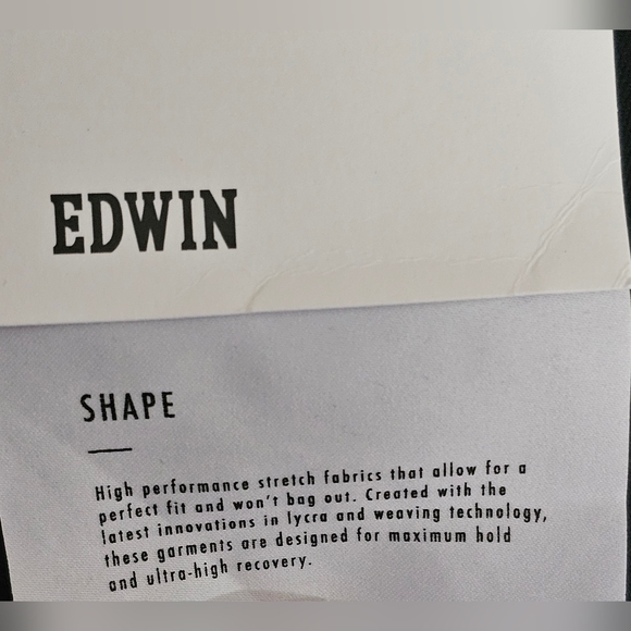 Pixie 9" Mid Rise Skinny - Picture 3 of 5